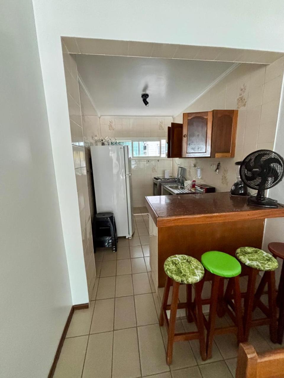 Apartamento Grande 300mt Da